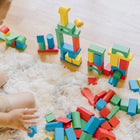Melissa & DougMD – Ensemble de blocs de construction en bois, 100 pièces-Blocs de bois aux couleurs vives offrant d’innombrables combinaisons de construction avec une grande variété de formes et de tailles