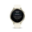 Garmin - Venu 4 – 41 mm, Or Lunaire avec bande en silicone osseux-Options d'entraînement: Suivez toutes les façons dont vous bougez avec plus de 80 applications de sport GPS et en intérieur préchargées — y compris la marche, la course, le cyclisme, l'entraînement en force, la mobilité, des séances mixtes pour suivre plusieurs activités et plus encore. Et recevez des entraînements suggérés quotidiennement en fonction de vos données d'entraînement et de récupération