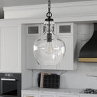 Hudson&Canal - Suspension Verona de 28 cm de large avec abat-jour en verre, - Bronze noirci/grainé-Une finition en bronze noirci fabriquée à la main est appliquée sur la base en métal du globe
