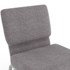 Chaise d'église de la série HERCULES de 21 po de largeur en tissu gris avec étagère à livres - Cadre veine d'argent-Étagère à livres en acier