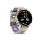 Garmin - Forerunner 970, boîtier en titane doré souple avec bracelet gris français/indigo translucide-CARTOGRAPHIE EN COULEUR - Que vous couriez dans les rues de la ville ou que vous rouliez sur des sentiers densément couverts, la montre intelligente Forerunner 970 fournit une cartographie intégrée en couleur, désormais encore plus dynamique, intuitive et plus simple à suivre.