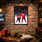 Frameworth - Celebrini et Marner celebration en prolongation Hockey Canada 2026 - toile encadree - 22.5" x 31.5"-Qualite Frameworth depuis 1992. Fabriquee a la main au Canada avec plus de 32 ans d'experience. Articles de sport sous licence officielle avec authenticite garantie