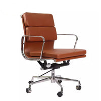 Plata Import - Alark chaise de bureau capitonnage en cuir PU cadre en métal à dossier bas, Brun-Cuir polyurethane revêtement en cuir et cadre en metal dore en blanc