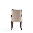 Manhattan Comfort - Fauteuil de salle à manger traditionnel Grand 22,5 po en similicuir et velours, coloris beige-Capacité de poids : 136 kg Hauteur d’assise : 47 cm