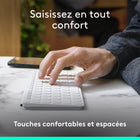 Logitech - Keys-To-Go 2, clavier Bluetooth portable pour tablette avec coque intégrée - Pale Grey-Utilisez le clavier Bluetooth sans fil Keys-to-Go 2 avec des tablettes et des dispositifs sous Windows, Android, macOS et ChromeOS
