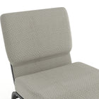 Chaise d'église de la série HERCULES de 21 po de largeur en tissu à pois gris avec étagère à livres - Cadre veine d'argent-Étagère à livres en acier avec porte-gobelet de communion