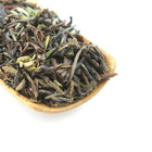 Tao Tea Leaf - Thé noir Darjeeling biologique, 50 g de thé en vrac-Un excellent thé d’après-midi, particulièrement bon avec scones et confitures de framboises