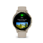Garmin - Venu 3S - 41mm Lunette en acier inoxydable Soft Gold avec boîtier et bracelet en silicone lin-Profitez de la commodité de passer et de recevoir des appels téléphoniques depuis votre poignet — utilisez même l'assistant vocal de votre smartphone pour répondre aux messages texte et plus encore (lorsqu'il est associé à votre smartphone iPhone® ou Android™ compatible) ; De plus, vous pouvez répondre aux SMS par la voix, ou les utilisateurs d'Android peuvent envoyer des SMS directement depuis leur montre