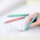 Staedtler - Gomme à effacer rétractable en PVC - couleurs assorties - paquet de 3-Appuyez sur le poussoir pour faire avancer ou reculer la gomme