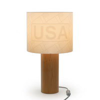 Decent Living - Lampe de table en bois d'érable - Drapeau des États-Unis avec USA-Fabriqué au Canada avec de l'érable canadien local de première qualité.