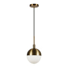 Hudson&Canal - Suspension Orb de 20 cm de large avec abat-jour en verre - Laiton/blanc lait-Design moderne et contemporain pour votre entrée, votre foyer ou votre cuisine