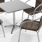 Flash Furniture – Table carrée de 27,5 po en aluminium avec 4 sièges en rotin, intérieur/extérieur (TLH28SQ020CHR4)-Dessus de table lisse en acier inoxydable