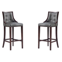 Manhattan Comfort - Tabouret de bar Fifth Avenue 19" traditionnel rembourré en similicuir - gris galet - lot de 2-Tabouret de bar traditionnel avec dossier parfait pour une utilisation au bar et dans la cuisine. Ensemble de 2