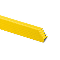 WeatherTech - Améliore l’adhérence dans les escaliers avec StairEdge - 29.5 po - Jaune - Paquet de 5-Le revêtement StairEdge est idéal pour les escaliers intérieurs en bois, en carrelage, en pierre, en béton ou en métal, qu’ils soient résidentiels ou commerciaux.