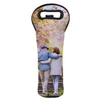 Staples Print Wine Tote-Made with neoprene material