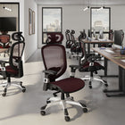 Staples - Fauteuil fonctionnel pivotant ergonomique en mailles Hyken - Rouge-Dimensions du siège : 17,24 à 20,98 x 19,37 x 16,77 po