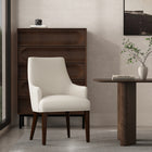 Manhattan Comfort - Fauteuil de salle à manger moderne Beever 24 po en chenille crème avec accoudoirs-Revêtu de chenille luxueuse avec rembourrage en mousse
