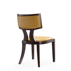 Manhattan Comfort - Lot de 2 chaises de salle à manger traditionnelles Pulitzer 46 cm, revêtement en similicuir camel et noyer-Livré chez vous entièrement assemblé Aucun assemblage requis