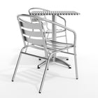 Flash Furniture – Table carrée de 23,5 po en aluminium avec 2 sièges à traverses, intérieur/extérieur (TLH24SQ017BCHR2)-Garantie de 2 ans sur les pièces seulement