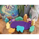 Yellow Door - Les petites terres - Figurines fantastiques, lot de 8 figurines en pierre-Fabriqués à partir d'un mélange de pierres durable, ils sont suffisamment robustes pour les jeux en extérieur et en désordre.