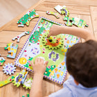 Melissa & Doug Puzzle en bois pour animaux en bois - 24 pièces-Illustration sur un puzzle en bois sous les pièces pour une correspondance facile.