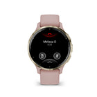 Garmin - Venu 3S - 41mm Lunette en acier inoxydable Soft Gold avec boîtier et bracelet en silicone rose poudré-Suivez toutes vos façons de bouger avec plus de 30 applications GPS et de sports d'intérieur préchargées, notamment la marche, la course, le vélo, la natation en piscine, les activités pour les utilisateurs de fauteuils roulants et bien plus encore. 