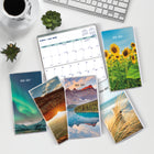Blueline - 2026 Agenda mensuel de poche de 2 ans - 6 1/2po x 3 1/2 po - Designs assortis - Bilingue-Designs assortis. Le choix du modèle n'est pas disponible pour les commandes en ligne
