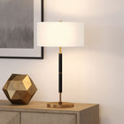 Hudson&Canal - Lampe de table Simone 25" de hauteur, 2 lumières, avec abat-jour en tissu - Noir/laiton/blanc-Nettoyer avec un chiffon doux et sec, sans produits chimiques agressifs ni produits de nettoyage abrasifs