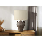 Monarch Specialties - Luminaire - 22 po H Lampe De Table - Céramique Brune - Abat-Jour Beige - Transitionnel-Parfaite pour éclairer une table d'appoint, une table de nuit ou une console, cette lampe décorative rehausse l'ambiance de votre espace tout en s'harmonisant avec les décors de style transitionnel