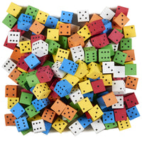 Koplow Games - Dés en mousse - couleurs assorties - 16 mm - sachet de 200 -Les dés en mousse sont un excellent outil de manipulation mathématique