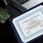 St. James - Porte-certificats double de qualité supérieure pour documents 8,5 po x 11 po – Bleu marine avec bordure en feuille d’or – Paquet de 10-Double présentation pouvant accueillir deux documents de 8,5 po x 11 po