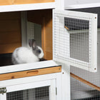 PawHut - Clapier à lapin en bois à 2 niveaux avec rampe et enclos extérieur jaune - 62 po L x 20,9 po l x 36,8 po H-Grillage robuste protège vos animaux des prédateurs et assure une excellente circulation de l'air 