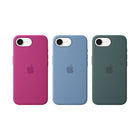 Apple iPhone 16e - 256 GB - Black - Bell and Virgin Plus-Satellite Features—If you don’t have cell service or Wi-Fi, iPhone can send messages via satellite and contact emergency services.