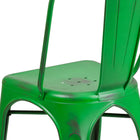 Flash Furniture – Chaise empilable en métal vieilli pour l’intérieur, vert (ET3534GN)-Taille du siège: 12 po - 14 po larg. x 14 po prof.