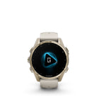Garmin - fēnix 8 – 43 mm, saphir AMOLED, or doux avec bracelet en silicone gris brouillard/grès foncé-7