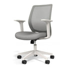 Staples - Fauteuil fonctionnel Essentials, tissu et dossier en maille, gris-Accoudoirs fixes offrant un confort accru