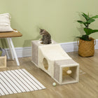 PawHut - Tunnel pour chat en peluche avec deux grottes et balle suspendue - blanc crème-Le design en tunnel encourage les chats à explorer l'intérieur 