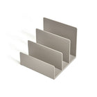 Trieur à courrier en plastique à 3 fentes TRU RED, gris-Fabriqué avec un plastique plus durable, ce trieur à courrier au fini gris mat peut être utilisé seul ou combiné avec d’autres accessoires assortis.
