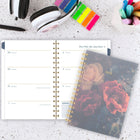 Cambridge - Agenda hebdomadaire/mensuel jardin de minuit 2026 - 8 1/2 po H x 5 1/2 po l - multicoloure - bilingue-Un mois sur deux pages avec des blocs quotidiens ouverts, une section QuickNotes et des calendriers de référence des mois passés/à venir