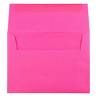 JAM Paper Enveloppes format livret de teinte claire avec fermeture gommée, 4 3/4 x 6 1/2 po, fuchsia, 1000/paquet-Taille : A6 (4 3/4 x 6 1/2 po)