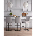 Manhattan Comfort - Serena tabouret de bar moderne en similicuir 45 cm, gris clair, lot de 3-Cadre en métal avec finition noire mate