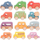 TickiT - Véhicules en bois arc-en-ciel - Ensemble de 12-12 Véhicules - Cet ensemble comprend 12 véhicules colorés en bois de hêtre avec des roues rotatives. Utilisez cet ensemble de jouets en bois dans un petit monde ou un jeu imaginatif. Et apprenez-en plus sur les voyages et les services communautaires