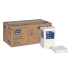 Tork - Serviettes à boisson - 24,7 x 24,7 cm - Pliées en quatre - Blanches - 500 serviettes/paquet - Paquet de 8-Répond aux besoins fondamentaux des clients, offrant un bon rapport qualité-prix et une faible maintenance.