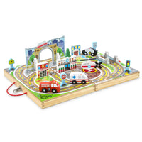  Melissa & Doug - Ville à emmener partout avec 18 pièces en bois, 4 véhicules d'urgence, pièces de jeu, pont - Comprend 4 véhicules en bois pour foncer à la rescousse partout dans la ville : voiture de police, ambulance, camion de pompiers, hélicoptère 