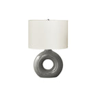 Monarch Specialties - Luminaire - 24 po H Lampe De Table - Pots En Chrome - Abat-Jour Ivoire / Crème - Contemporain-Lampe de table contemporaine et élégante de 24 pouces, dotée d'une base en céramique gris foncé en forme de beignet, surmontée d'un abat-jour ovale en tissu ivoire et d'un embout rond en métal argenté