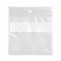 KL Rubber - Sac refermable en polyéthylène avec bloc d’identification blanc et trou de suspension - 2 Mil - 4 x 4 po - paquet de 1000-Lèvre décalée avec fermeture refermable durable pour une ouverture facile et une fermeture sécurisée