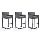Manhattan Comfort - Tabouret de bar Ambassador 21" style milieu du siècle moderne, revêtement en similicuir, gris et noir, lot de 3-Tabouret de bar moderne du milieu du siècle avec banquette arrière parfait pour un bar et une cuisine. Ensemble de 3