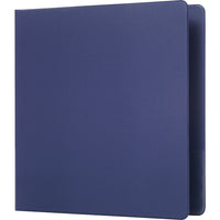Staples® – Reliure standard avec porte-étiquette et anneaux en D, 1 1/2 po, bleu-Les anneaux en D sont dotés d'une plus grande capacité de feuilles que les anneaux ronds de la même grandeur