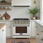 Kucht 30" KFX-X Series Pro Style Natural Gas Range - Stainless Steel/White-Rocket power burner 21 000 btu for rapid searing