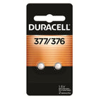 Duracell - Pile bouton en oxyde d’argent 376/377 - Paquet de 2-PUISSANCE LONGUE DURÉE DANS UNE GRANDE VARIÉTÉ D’APPAREILS : Les piles boutons en oxyde d’argent Duracell 376/377 fournissent une puissance fiable de longue durée pour les thermomètres numériques, les pointeurs laser, les chronomètres et plus encore